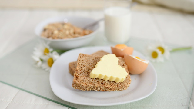 Laks Fusilli med Mozzarellasaus illustrative image